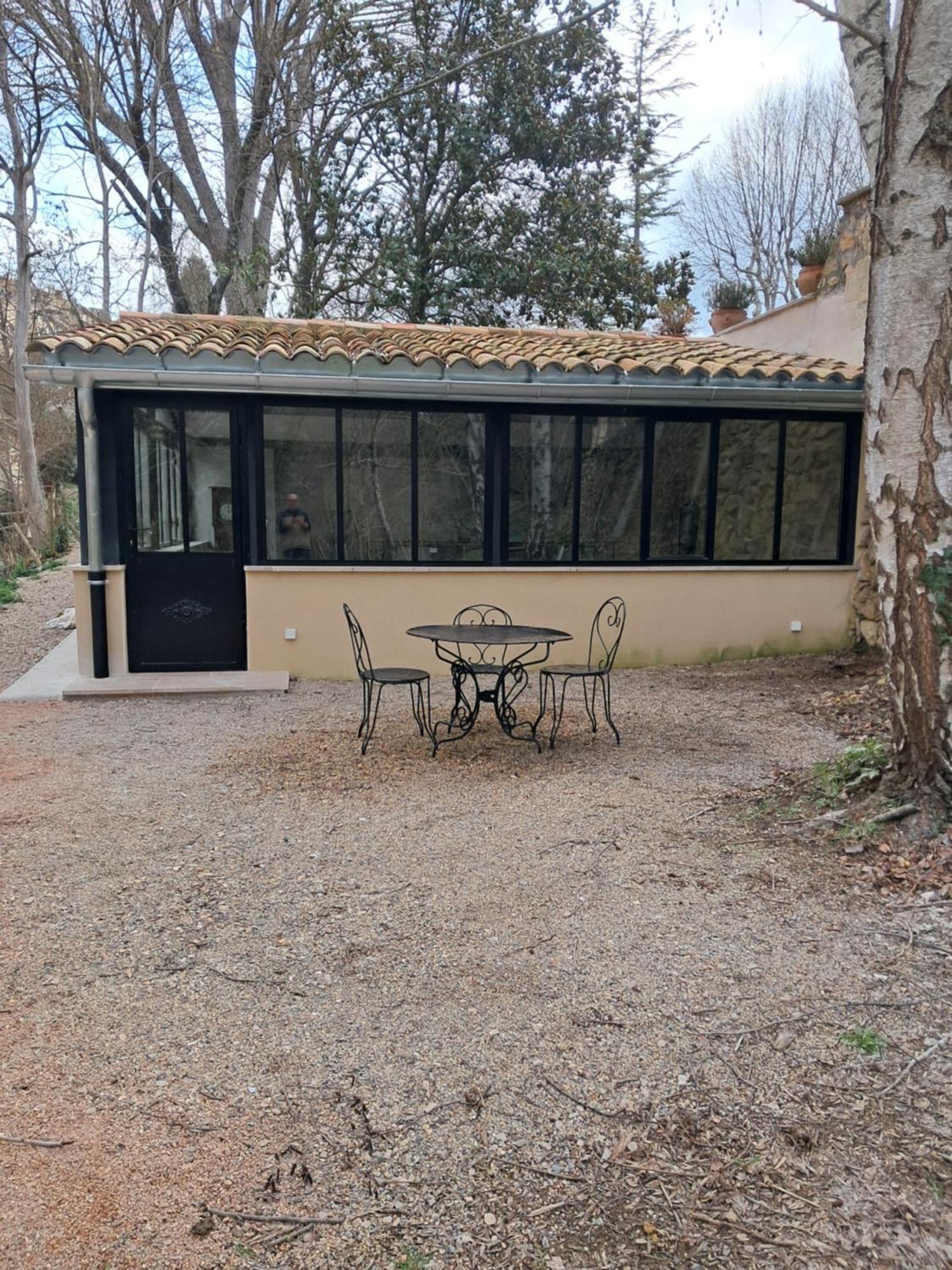 Le Vieux Moulin De Jouques Bed & Breakfast Exterior photo